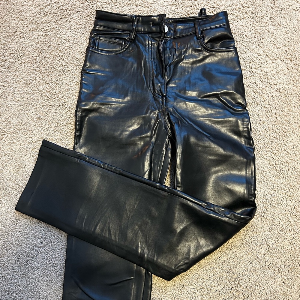 Aritzia Wilfred Free Leather Pants